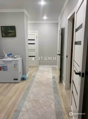 3-комнатная квартира, этаж 4 из 9, 100 м²