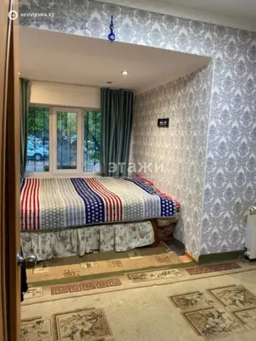 3-комнатная квартира, этаж 1 из 5, 66 м²