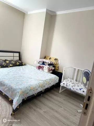3-комнатная квартира, этаж 5 из 12, 68 м²