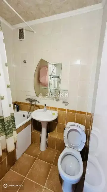 2-комнатная квартира, этаж 4 из 6, 51 м²