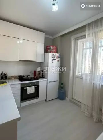 1-комнатная квартира, этаж 10 из 10, 40 м²