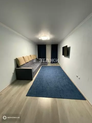 3-комнатная квартира, этаж 4 из 9, 81 м²