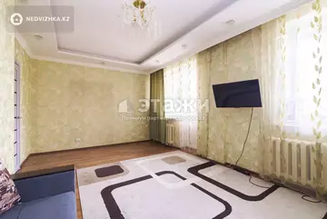 1-комнатная квартира, этаж 7 из 10, 54 м²