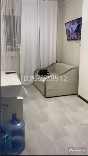 1-комнатная квартира, этаж 3 из 10, 40 м²