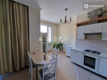 3-комнатная квартира, этаж 7 из 12, 90 м²