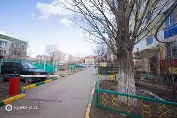 3-комнатная квартира, этаж 5 из 5, 90 м²