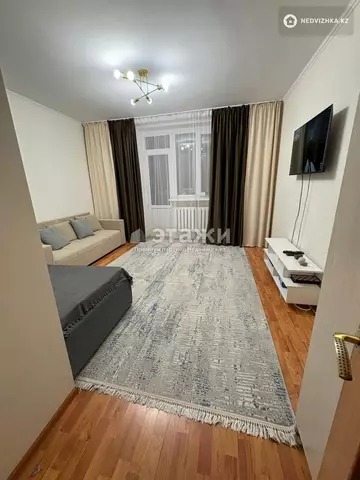 1-комнатная квартира, этаж 12 из 12, 39 м²