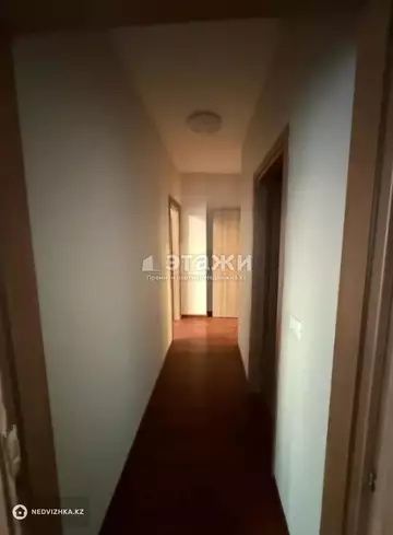 3-комнатная квартира, этаж 3 из 7, 90 м²
