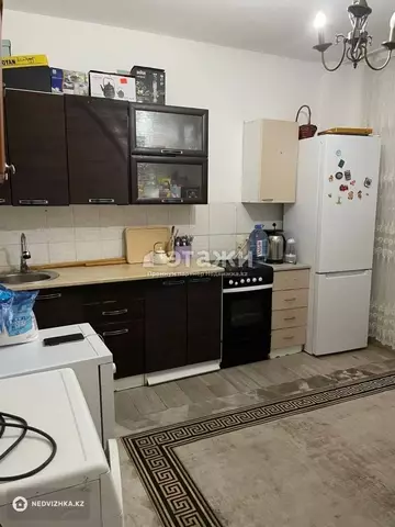1-комнатная квартира, этаж 12 из 15, 50 м²