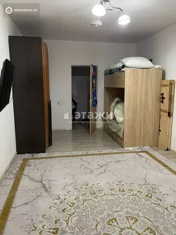 1-комнатная квартира, этаж 12 из 15, 50 м²