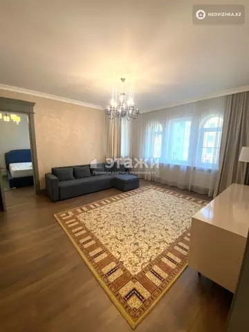2-комнатная квартира, этаж 6 из 9, 72 м², на длительный срок