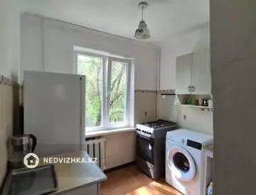 3-комнатная квартира, этаж 4 из 5, 62 м²