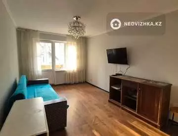 3-комнатная квартира, этаж 4 из 5, 62 м²