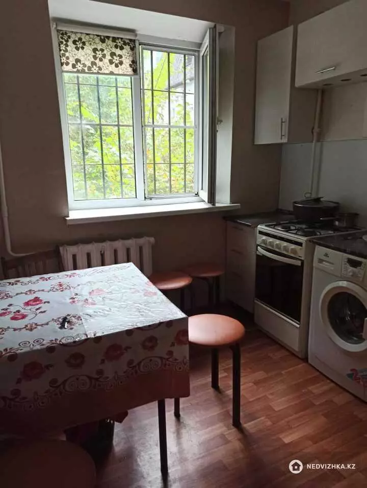 49 м², 2-комнатная квартира, этаж 1 из 4, 49 м², на длительный срок, изображение - 1