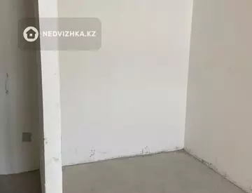1-комнатная квартира, этаж 3 из 9, 40 м²