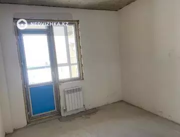 1-комнатная квартира, этаж 3 из 9, 40 м²