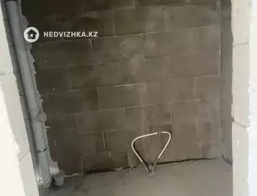 1-комнатная квартира, этаж 3 из 9, 40 м²