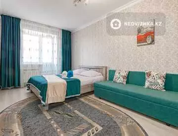 1-комнатная квартира, этаж 6 из 9, 40 м², посуточно