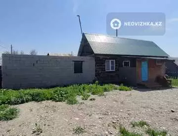 3-комнатный дом, 222 соток, 54 м²