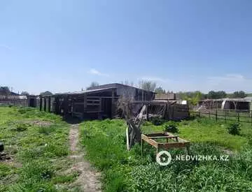 3-комнатный дом, 222 соток, 54 м²