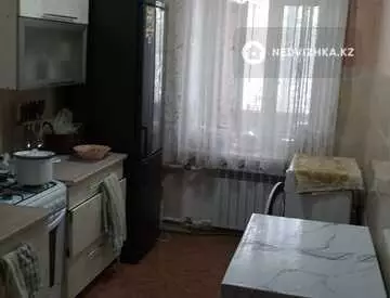 3-комнатная квартира, этаж 1 из 2, 54 м²