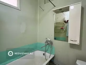 1-комнатная квартира, этаж 4 из 5, 30 м²