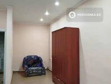 1-комнатная квартира, этаж 1 из 3, 48 м², на длительный срок
