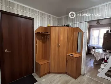 3-комнатная квартира, этаж 3 из 5, 62 м²