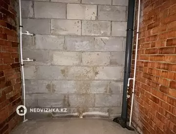 2-комнатная квартира, этаж 4 из 6, 41 м²