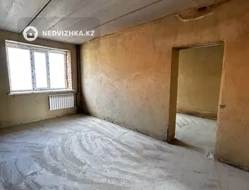 2-комнатная квартира, этаж 4 из 6, 41 м²