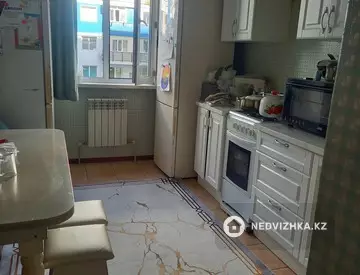 1-комнатная квартира, этаж 2 из 9, 41 м²