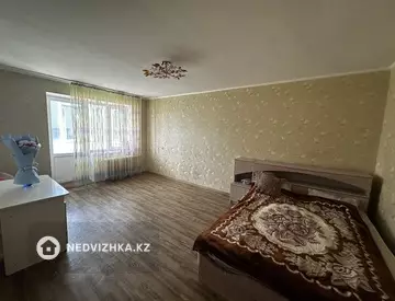 2-комнатная квартира, этаж 2 из 6, 70 м²