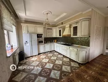 423 м², 8-комнатный дом, 18 соток, 423 м², изображение - 8