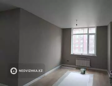 3-комнатная квартира, этаж 8 из 12, 77 м²