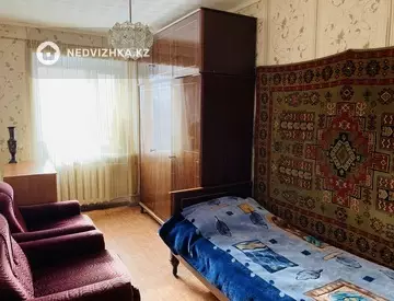 3-комнатная квартира, этаж 3 из 4, 60 м², на длительный срок