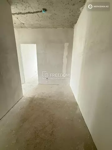 2-комнатная квартира, этаж 17 из 17, 65 м²