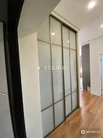 2-комнатная квартира, этаж 13 из 16, 40 м²