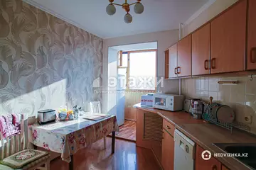 3-комнатная квартира, этаж 7 из 12, 85 м²