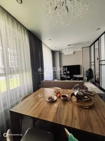 2-комнатная квартира, этаж 1 из 13, 45 м²