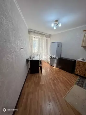 1-комнатная квартира, этаж 4 из 21, 49 м²