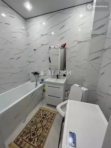 1-комнатная квартира, этаж 1 из 10, 36 м²