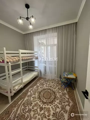 1-комнатная квартира, этаж 1 из 10, 36 м²