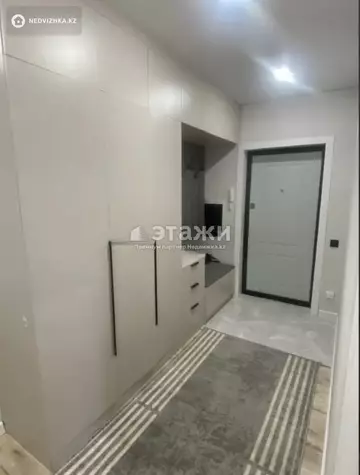 2-комнатная квартира, этаж 4 из 9, 57 м²