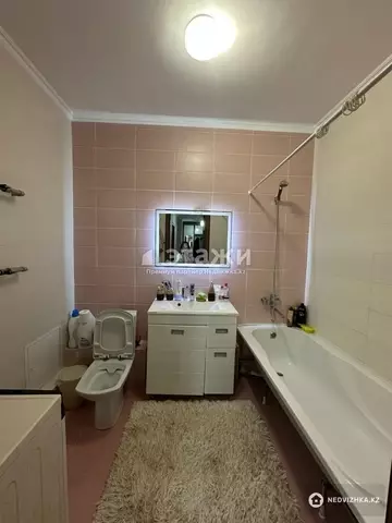 2-комнатная квартира, этаж 9 из 23, 74 м²
