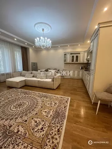 3-комнатная квартира, этаж 2 из 6, 111 м²