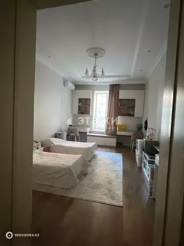 111 м², 3-комнатная квартира, этаж 2 из 6, 111 м², изображение - 9