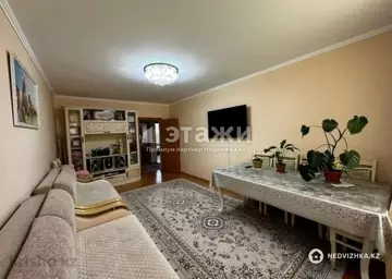 3-комнатная квартира, этаж 4 из 12, 80 м²
