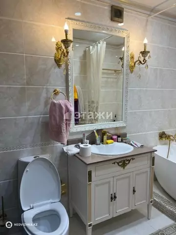 3-комнатная квартира, этаж 10 из 16, 110 м²