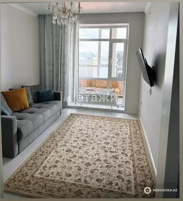 1-комнатная квартира, этаж 10 из 10, 40 м²