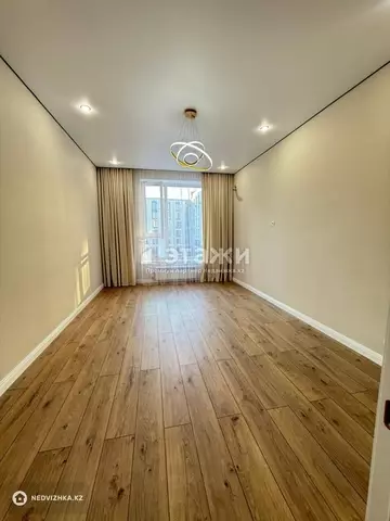 3-комнатная квартира, этаж 6 из 9, 65 м²